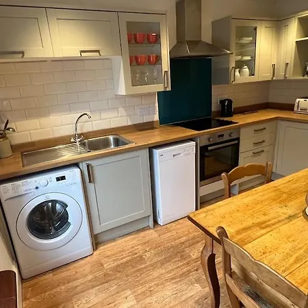 Hazlehurst Windermere